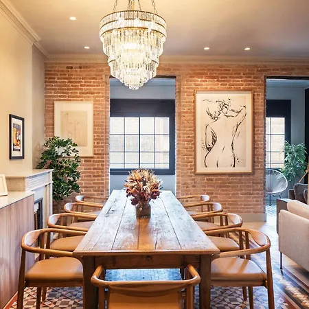 Lovely 6 Bedroom Flat In L'eixample
