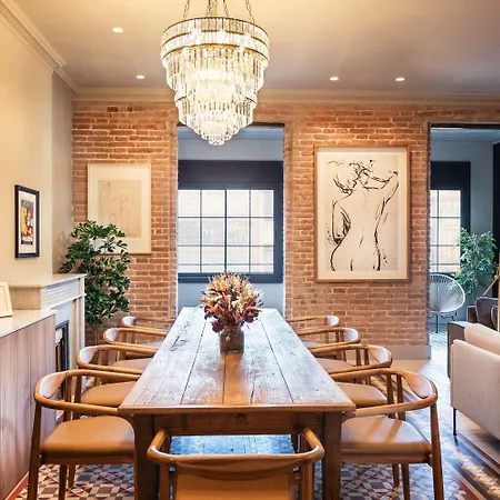 Lovely 6 Bedroom Flat In L'eixample