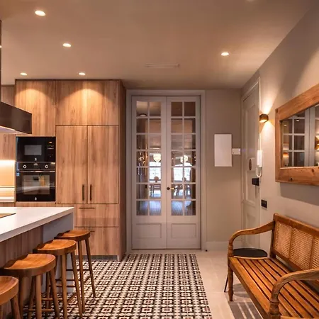 Lovely 6 Bedroom Flat In L'eixample 巴塞罗那