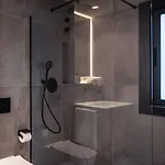 Lovely 6 Bedroom Flat In L'eixample *